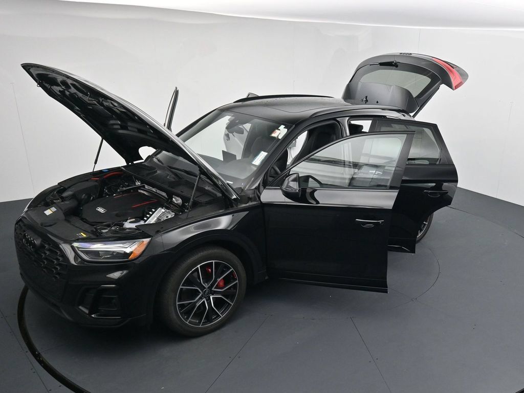 Used 2024 Audi SQ5 Premium Plus AWD/4WD image 43