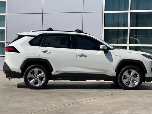 Certified 2021 Toyota RAV4 Limited image 3