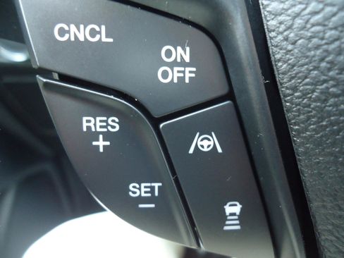 Used 2020 Ford Edge SEL w/ Convenience Package AWD/4WD image 21