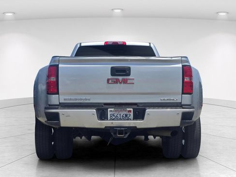 Used 2018 GMC Sierra 3500 Denali AWD/4WD image 4