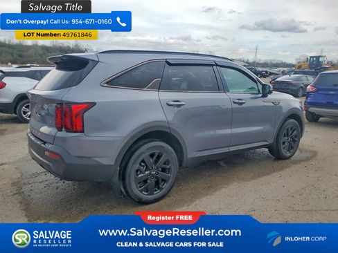 Used 2021 Kia Sorento S w/ Panoramic Sunroof Package AWD/4WD image 4