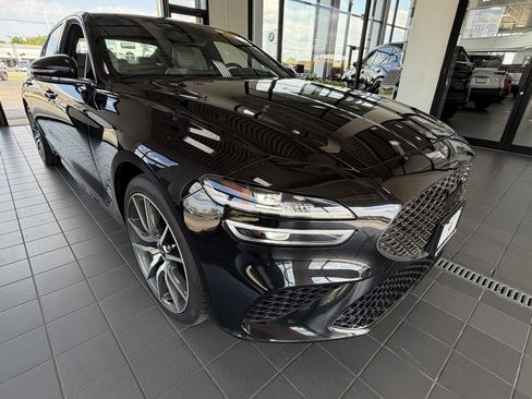 Used 2023 Genesis G70 2.0T AWD/4WD image 6