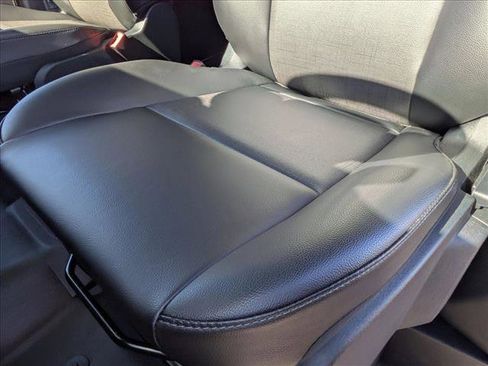 New 2026 Ford Transit 250 148 Medium Roof w/ Load Area Protection Package image 4