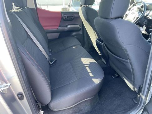 Used 2022 Toyota Tacoma SR5 image 42