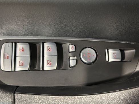 Used 2024 BMW X3 xDrive30i AWD/4WD image 16