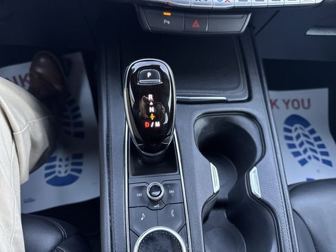 Used 2020 Cadillac XT4 Premium Luxury image 28