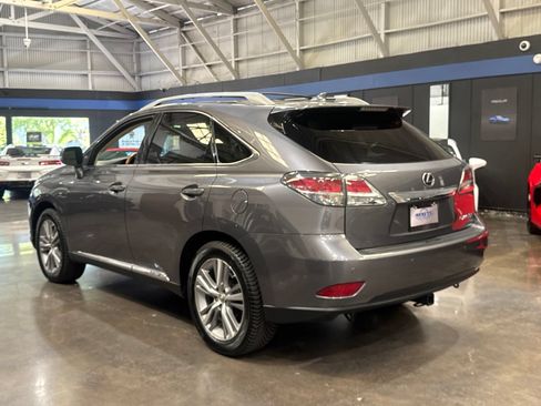 Used 2015 Lexus RX 450h FWD image 12