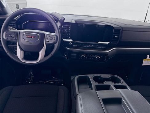 New 2026 GMC Sierra 2500 SLE w/ SLE Value Package; image 2