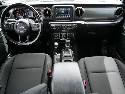 Used 2020 Jeep Gladiator Sport w/ Quick Order Package 24S AWD/4WD image 10