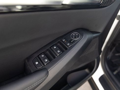 Used 2024 Kia Seltos S image 13