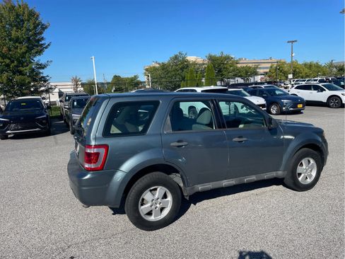 Used 2012 Ford Escape XLS FWD image 4