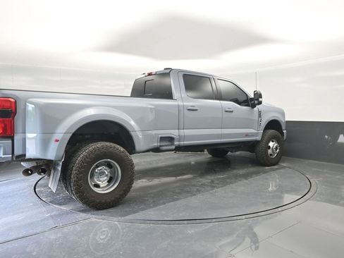 Used 2024 Ford F350 Lariat w/ Lariat Ultimate Package AWD/4WD image 15
