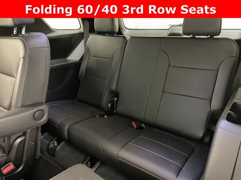 Certified 2023 Chevrolet Traverse LT w/ LPO, Floor Liner Package AWD/4WD image 12