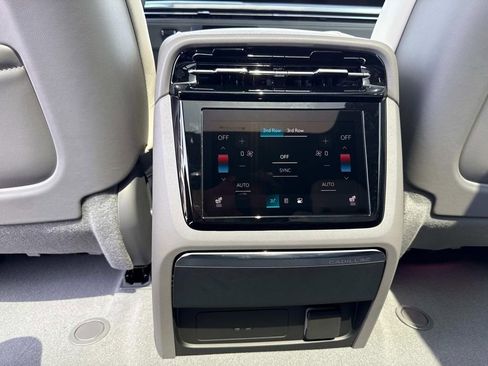 New 2026 Cadillac Escalade IQ Luxury 1 image 17