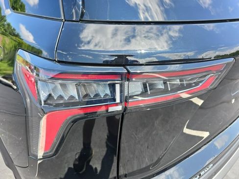 New 2026 Chevrolet Equinox LT w/ Safety and Technology Package AWD/4WD image 33
