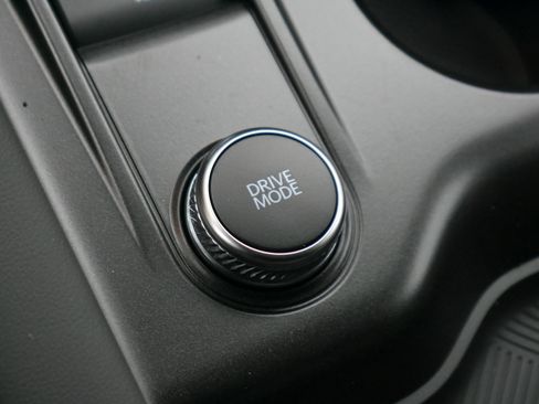 New 2026 Ford Explorer Active w/ Active Comfort Package image 16