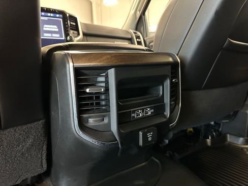 Used 2024 RAM 3500 Laramie image 38