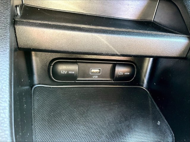 Certified 2023 Kia Forte LXS FWD image 15