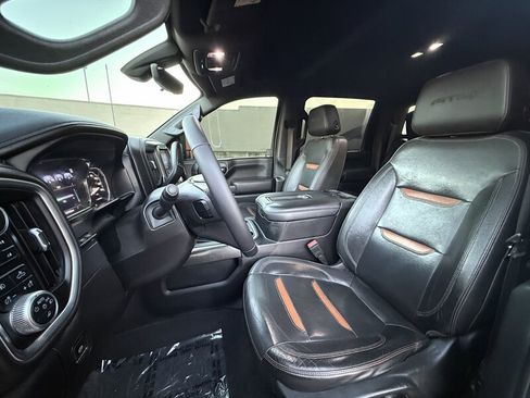 Used 2020 GMC Sierra 2500 AT4 AWD/4WD image 16
