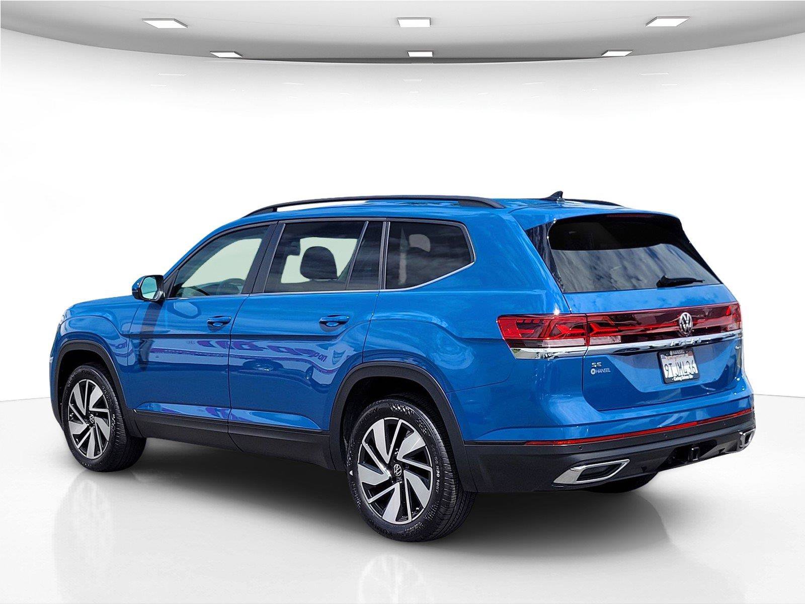 Certified 2025 Volkswagen Atlas SE AWD/4WD image 8
