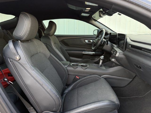 Used 2025 Ford Mustang GT RWD image 26