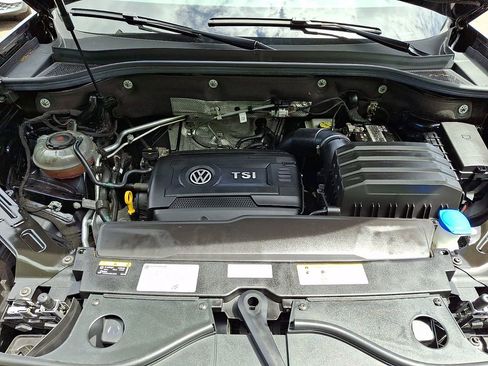 Used 2023 Volkswagen Atlas Cross Sport SE AWD/4WD image 28