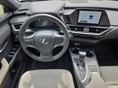 Used 2023 Lexus UX 250h FWD w/ Accessory Package (Z2) image 14