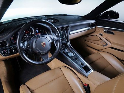 Certified 2014 Porsche 911 Turbo image 22