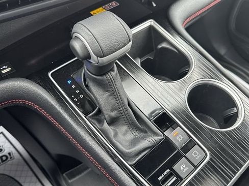 Used 2026 Toyota Sienna XSE image 16