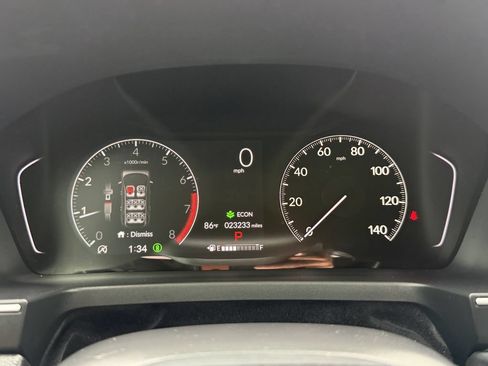 Used 2025 Honda Pilot Touring image 31