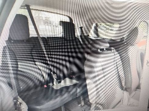 Certified 2026 Kia Carnival FWD image 5