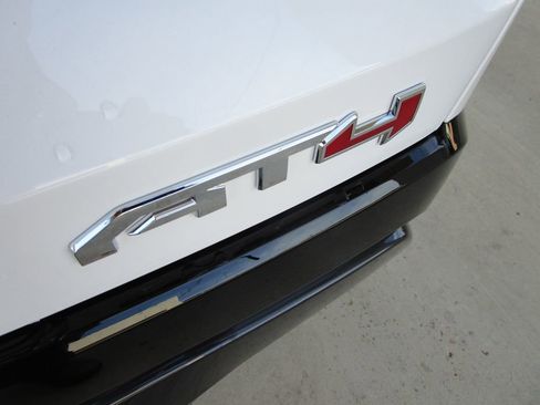 New 2026 GMC Terrain AT4 w/ Technology Package II AWD/4WD image 12