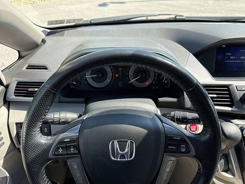 Used 2014 Honda Odyssey Touring image 19