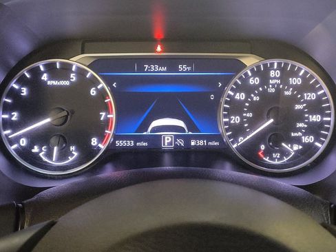 Used 2024 Nissan Sentra SV image 23