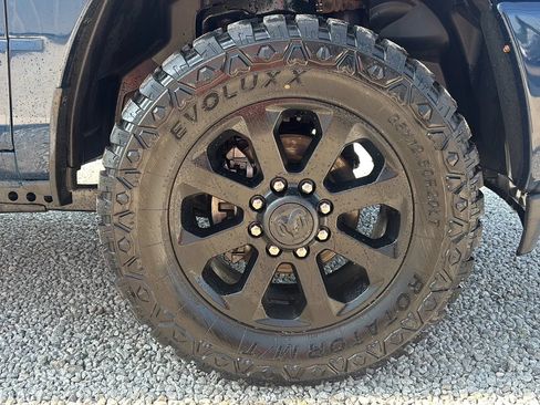 Used 2022 RAM 2500 Big Horn w/ Level B Equipment Group AWD/4WD image 11