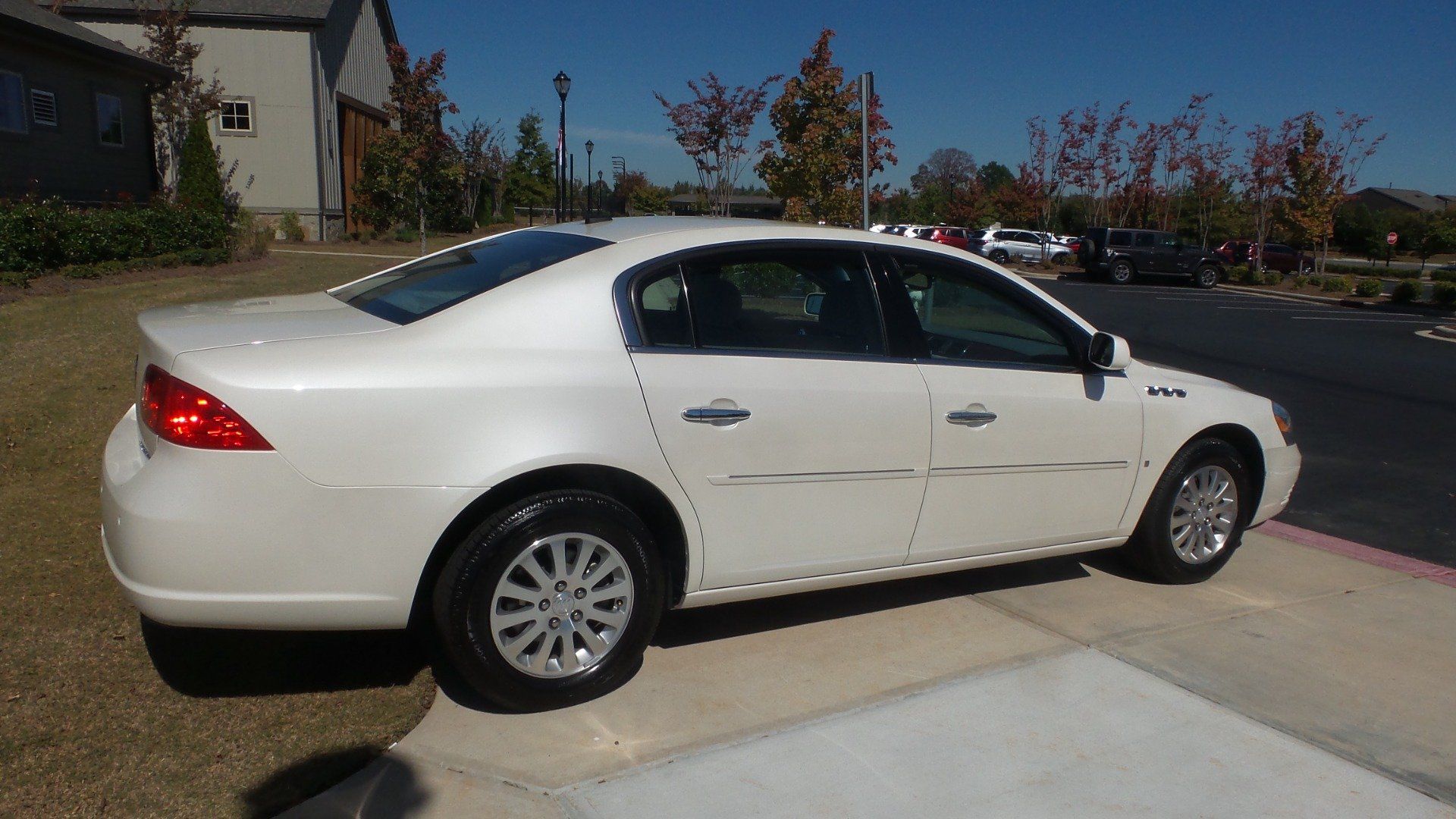 Used 2008 Buick Lucerne CX w/ Driver Confidence Package FWD image 6