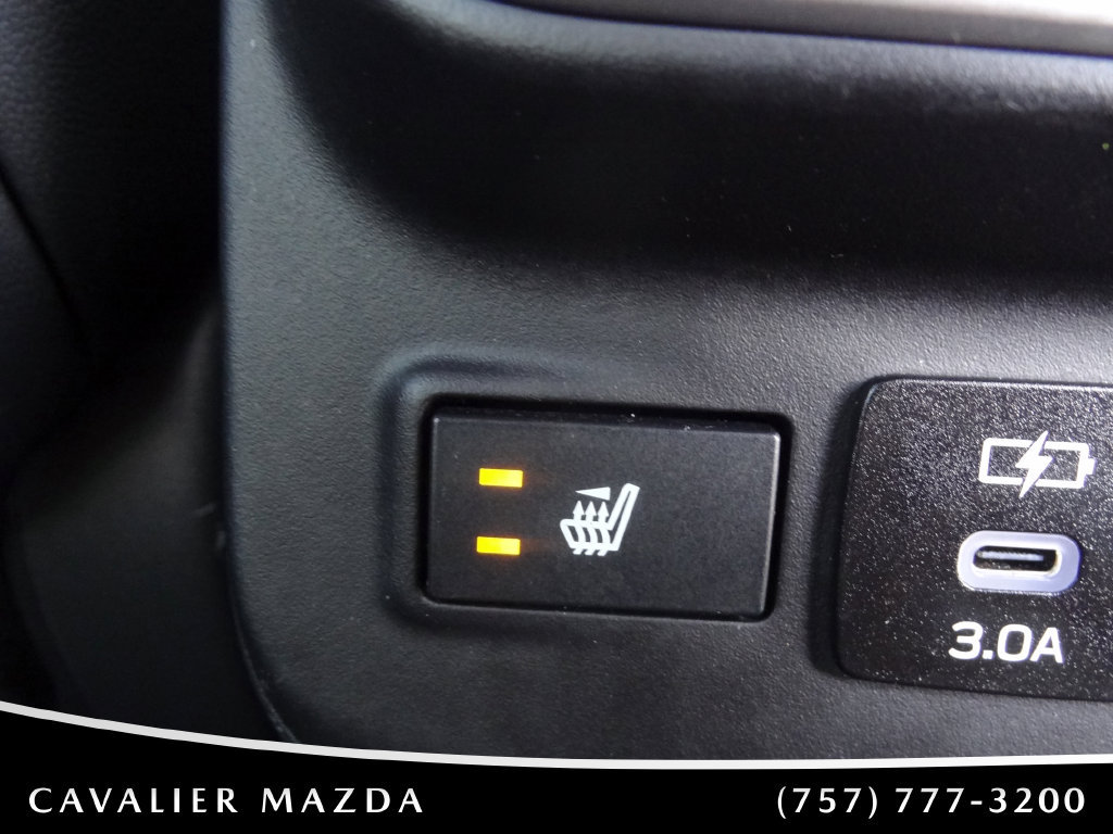 Used 2025 Subaru Outback Touring XT AWD/4WD image 17