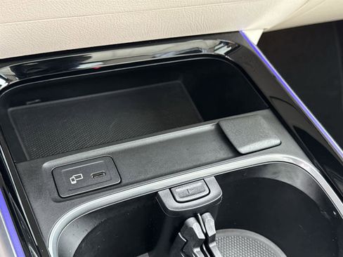 Used 2023 Mercedes-Benz GLA 250 4MATIC image 28