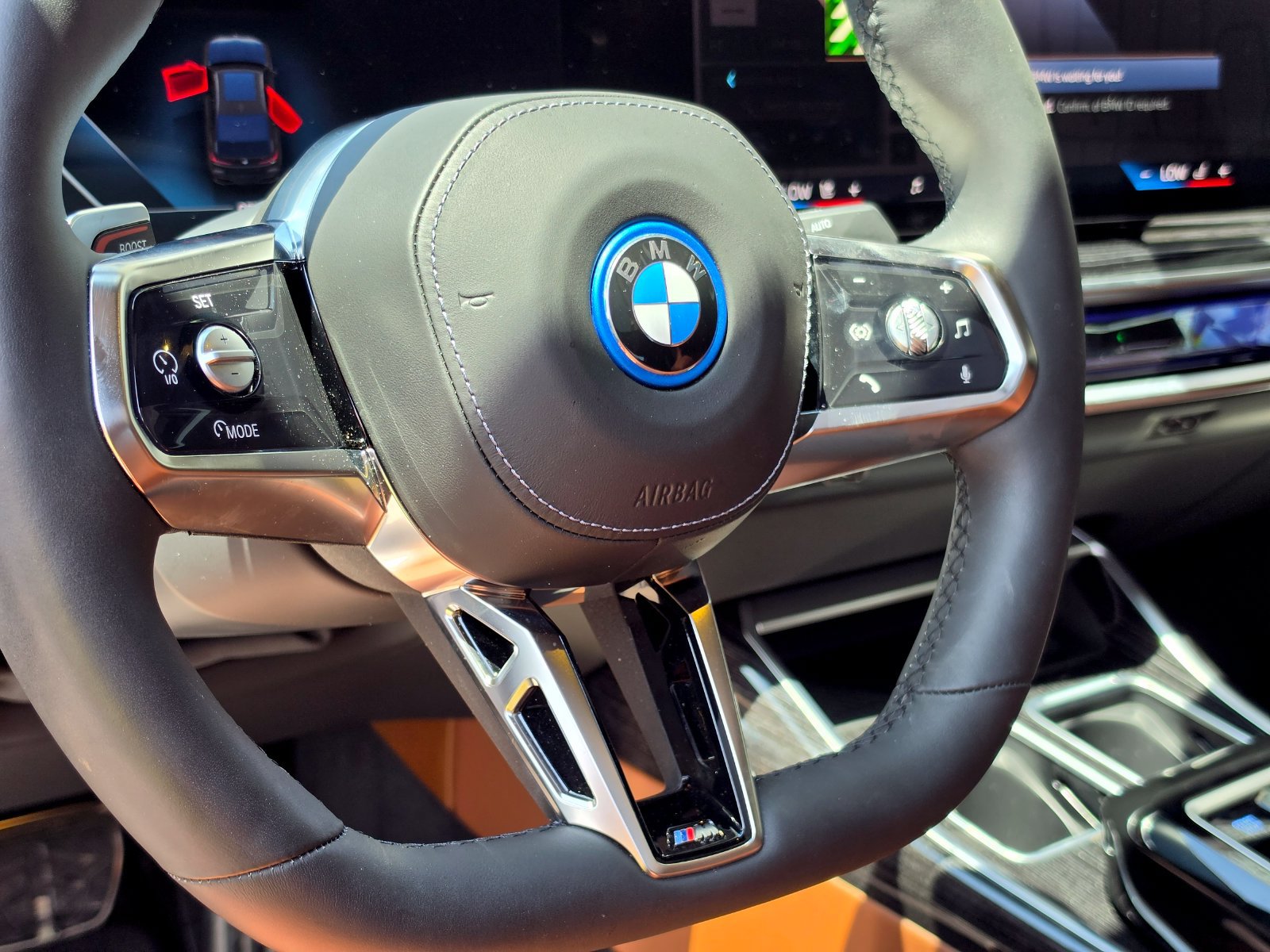 Used 2025 BMW i7 xDrive60 w/ Executive Package AWD/4WD image 17