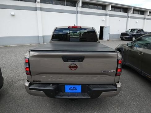 Used 2023 Nissan Frontier PRO-4X w/ Pro Convenience Package AWD/4WD image 5