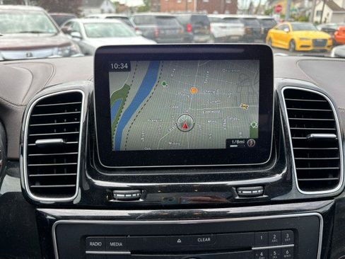 Used 2018 Mercedes-Benz GLS 550 4MATIC image 24