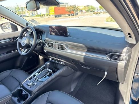 New 2025 MAZDA CX-5 AWD 2.5 S w/ Premium Plus Pkg image 29
