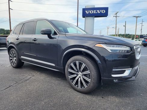 Certified 2025 Volvo XC90 B5 Core w/ Climate Package AWD/4WD image 1