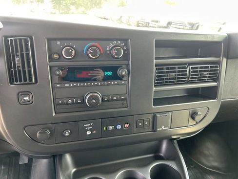 New 2025 Chevrolet Express 2500 image 22