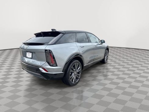 New 2026 Cadillac Optiq Sport 2 AWD/4WD image 8