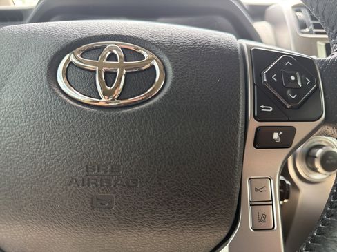 Used 2024 Toyota 4Runner Limited AWD/4WD image 11