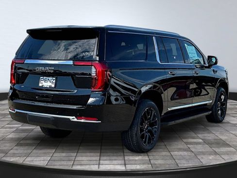 New 2026 GMC Yukon XL Elevation w/ Elevation Premium Package AWD/4WD image 16