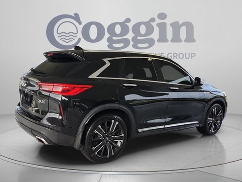 Used 2021 INFINITI QX50 Luxe w/ Appearance Package FWD image 5