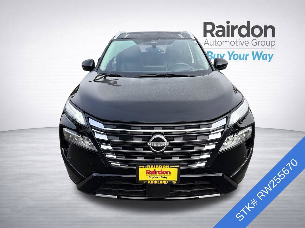 Used 2024 Nissan Rogue Platinum AWD/4WD image 2