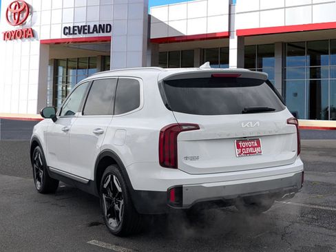 Used 2023 Kia Telluride S w/ S Sunroof Package AWD/4WD image 5